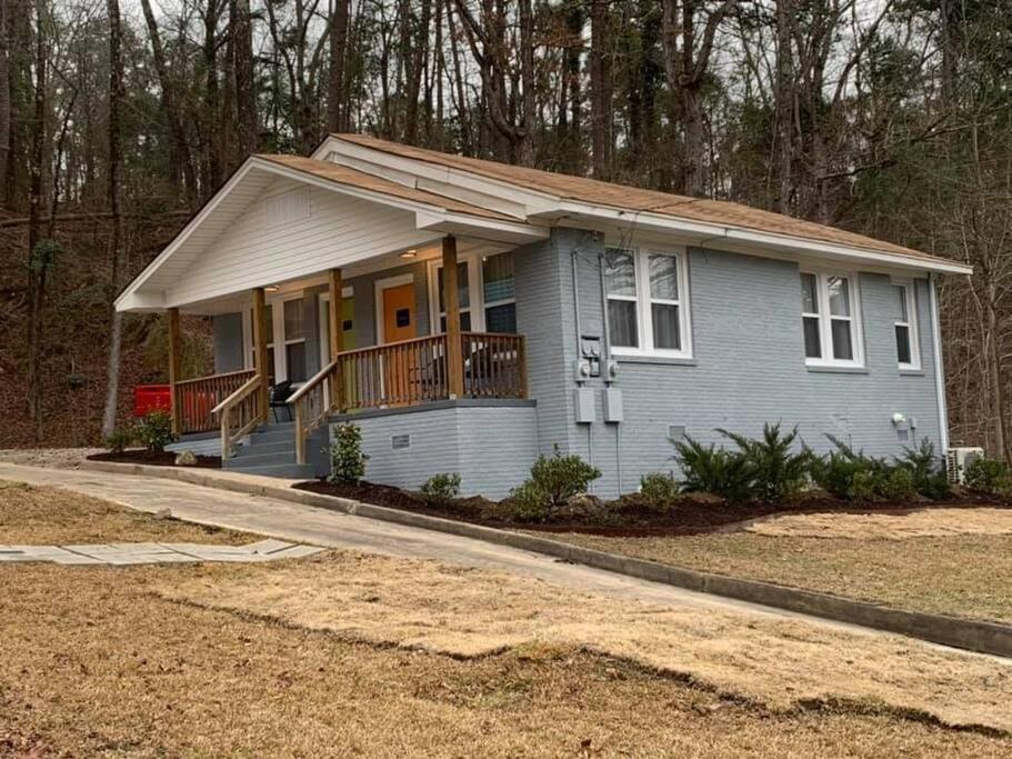 Spring Bungalow - A Cozy Getaway In Downtown Hot Springs! エクステリア 写真